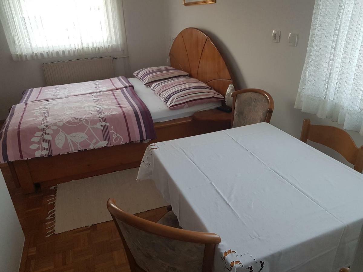 Apartment Lipar เปรดวอร์ ภายนอก รูปภาพ