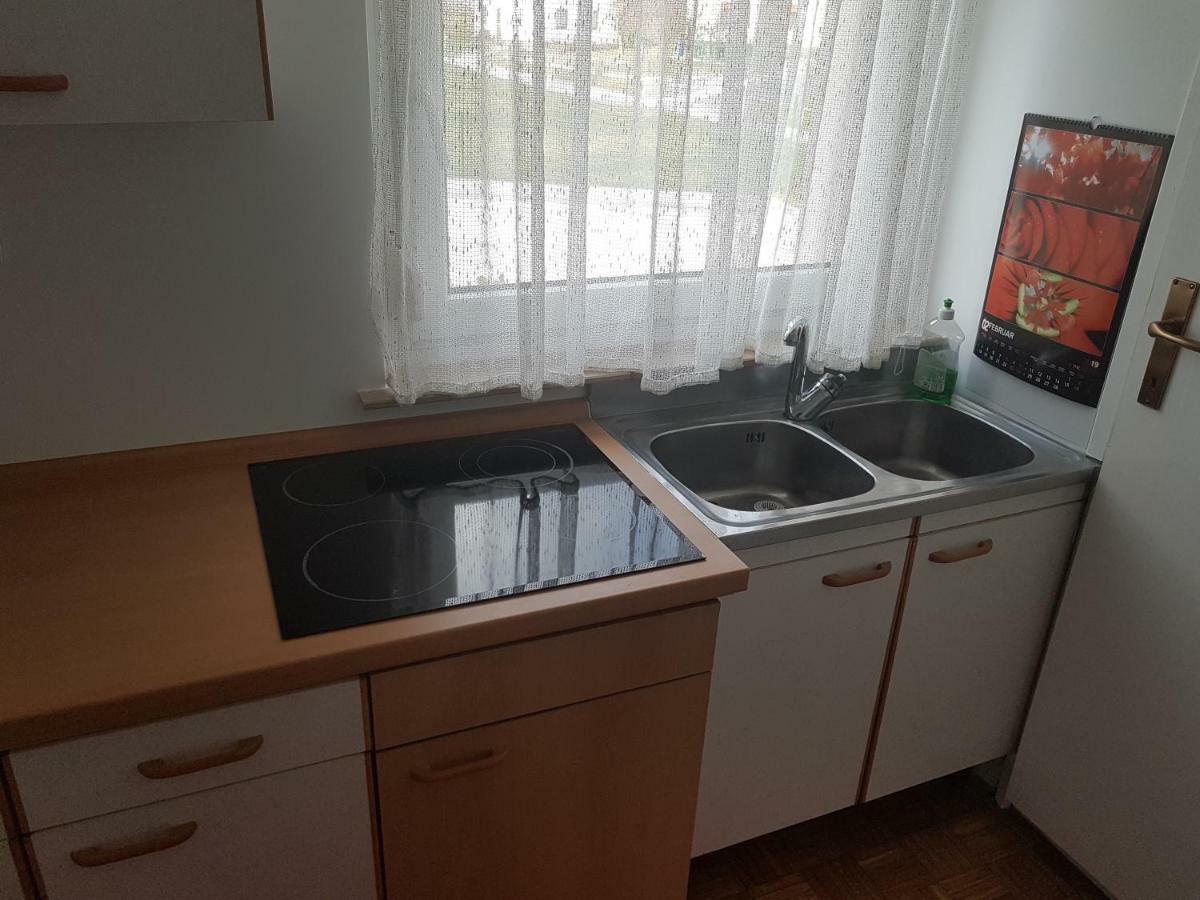 Apartment Lipar เปรดวอร์ ภายนอก รูปภาพ