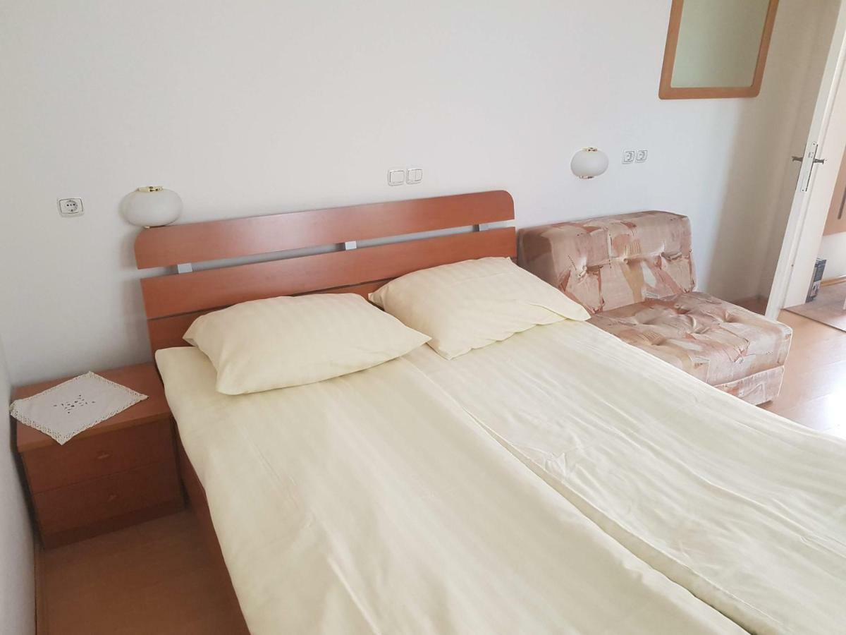 Apartment Lipar เปรดวอร์ ภายนอก รูปภาพ